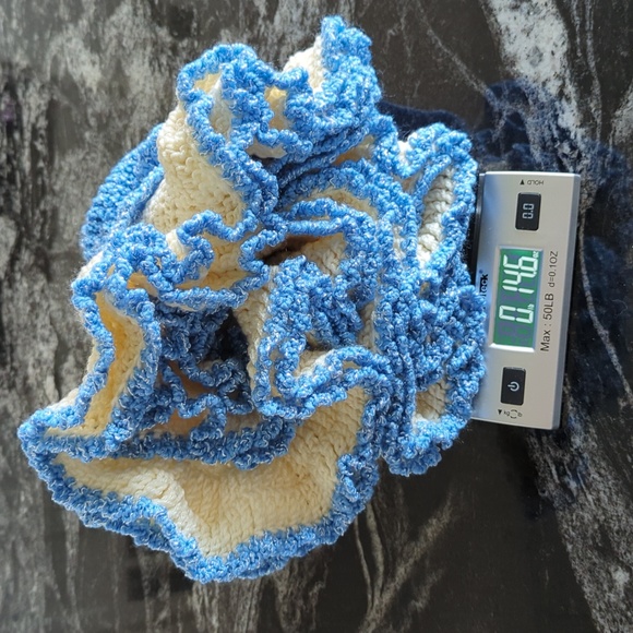 Doll Dress Vintage Handmade Layered/Tiered  Crochet. Doll not included! - Picture 13 of 13